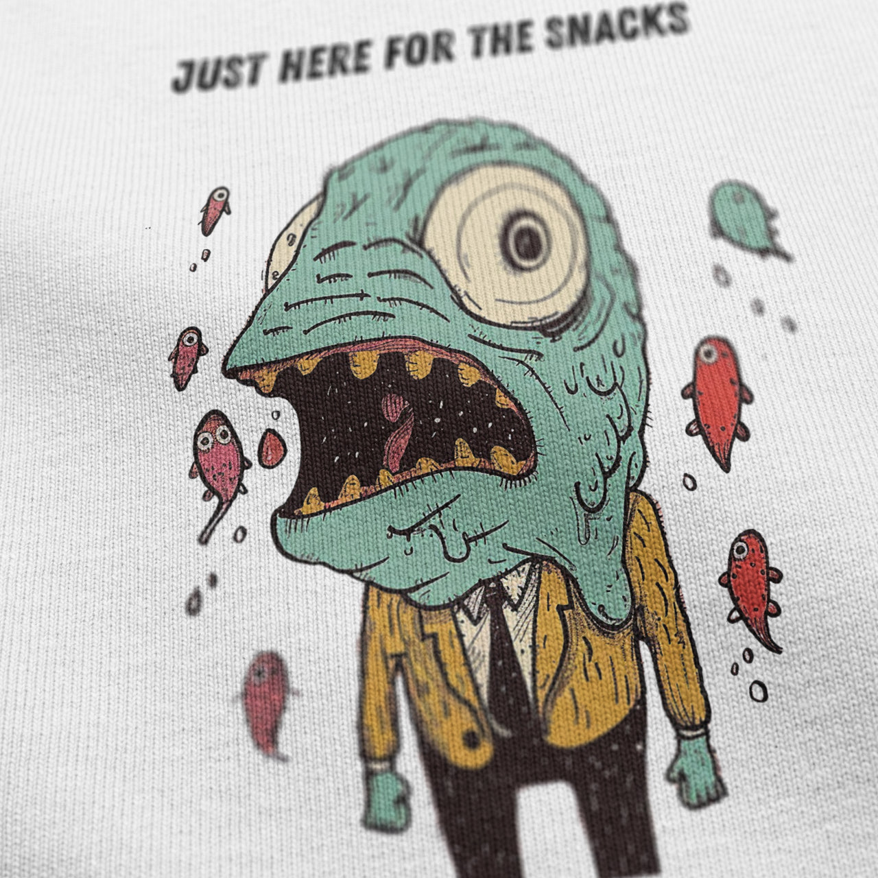 Snack Time Alien Graphic T-Shirt